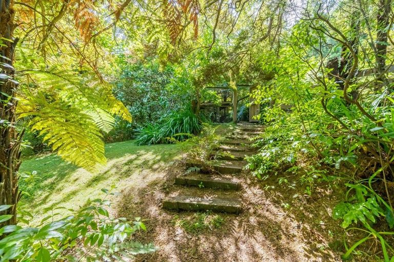 Photo of property in 23/25 Elmslie Road, Pinehaven, Upper Hutt, 5371