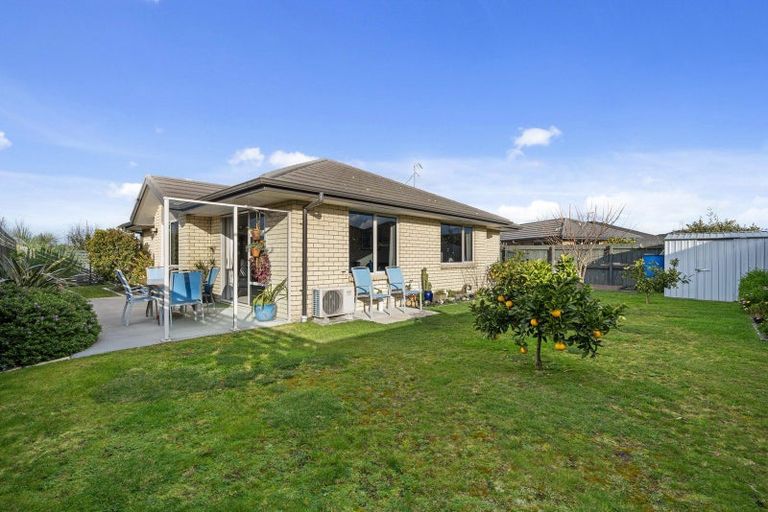 Photo of property in 14 Tremough Boulevard, Papamoa Beach, Papamoa, 3118