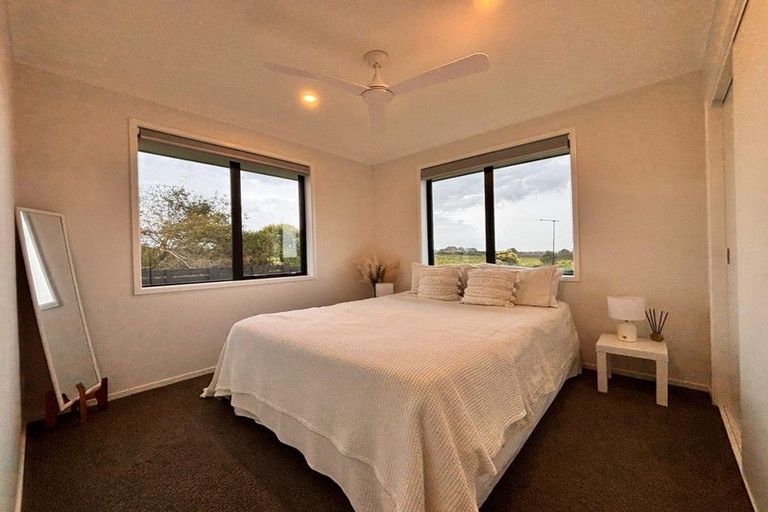 Photo of property in 23 Rowles Road, Pukekohe, 2120