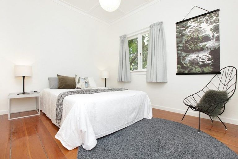 Photo of property in 9 Watea Road, Sandringham, Auckland, 1025