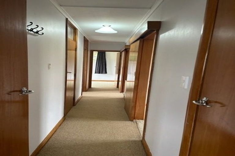 Photo of property in 11 Dittmer Street, Otaki, 5512