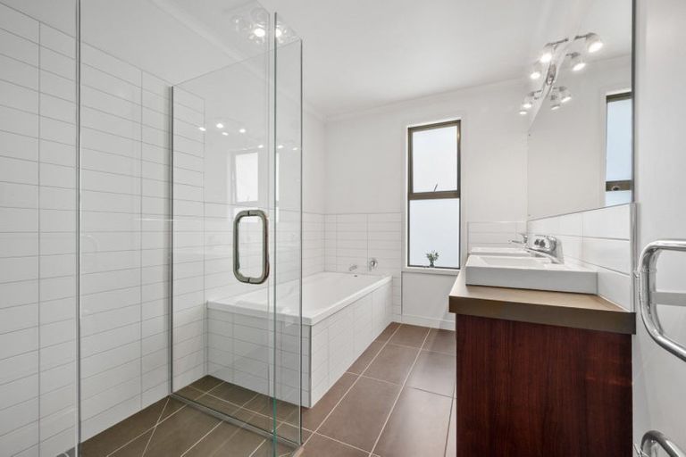 Photo of property in 35 Larch Crescent, Alexandra, 9320