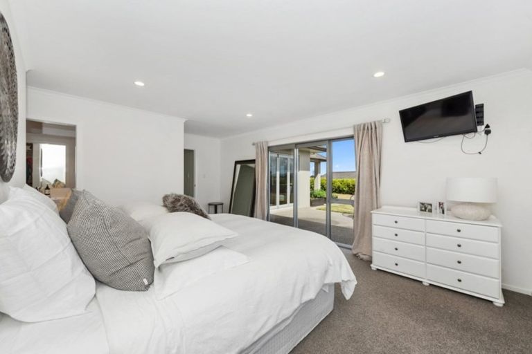 Photo of property in 9 Miranda Place, Flagstaff, Hamilton, 3210