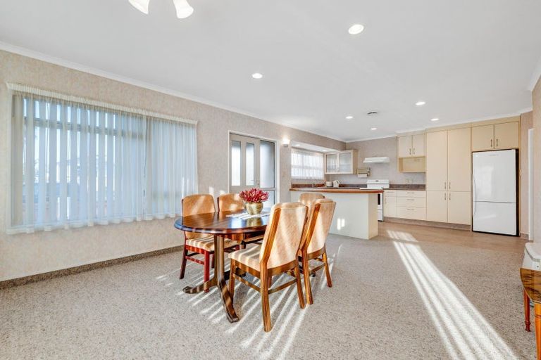 Photo of property in 164a Carrington Street, Lower Vogeltown, New Plymouth, 4310