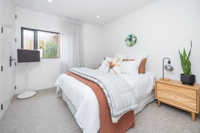 Photo of property in 43 Saint Andrews Terrace, St Andrews, Hamilton, 3200