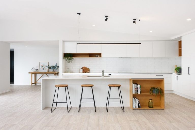 Photo of property in 1118 Papamoa Beach Road, Papamoa Beach, Papamoa, 3118