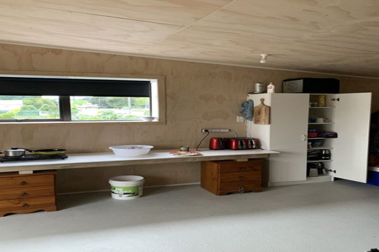 Photo of property in 8 Sinnamon Street, Reefton, 7830