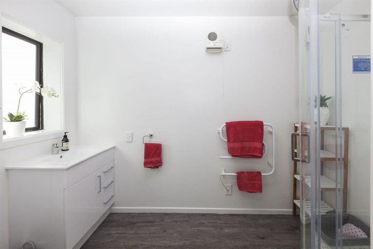 Photo of property in 68 Penruddock Rise, Westmorland, Christchurch, 8025