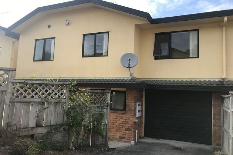 Photo of property in 18/2 Arawa Street, New Lynn, Auckland, 0600