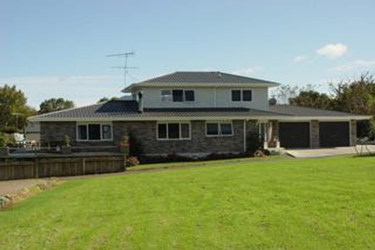 Photo of property in 260a Edward Street, Coromandel, 3506