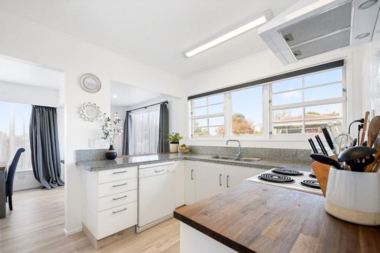 Photo of property in 24 Rimuvale Street, Pukehangi, Rotorua, 3015