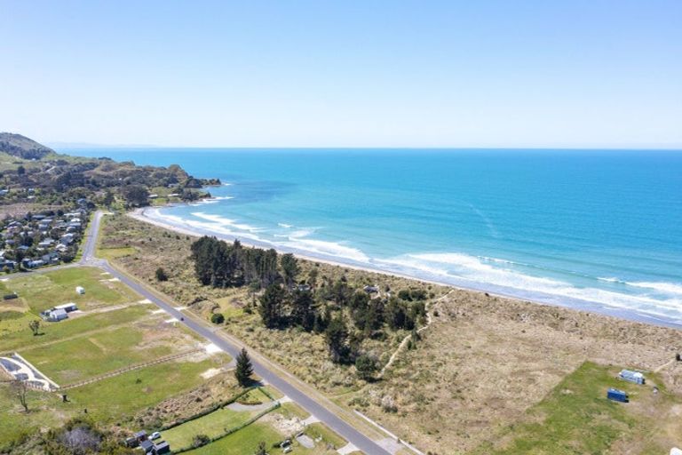 Photo of property in 1/33 Pukenui Drive, Mahia, 4198