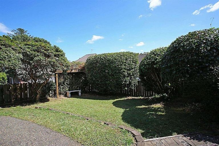 Photo of property in 35a Youngs Road, Papakura, 2110