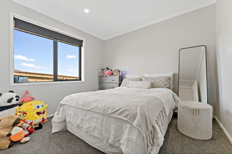 Photo of property in 31 Coptic Terrace, Pokeno, 2402