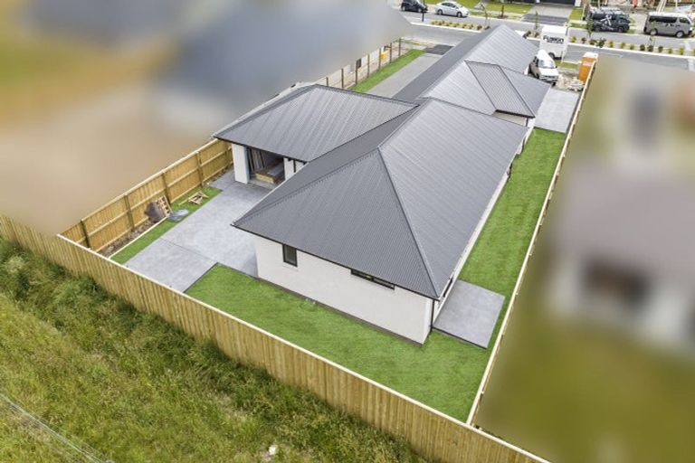 Photo of property in 164 Shillingford Boulevard, Rolleston, 7615