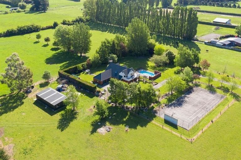 Photo of property in 100 Wilkins Road, Tinwald, Ashburton, 7700