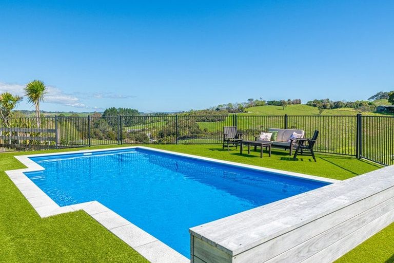 Photo of property in 883 Haruru Road, Wainui, Kaukapakapa, 0873