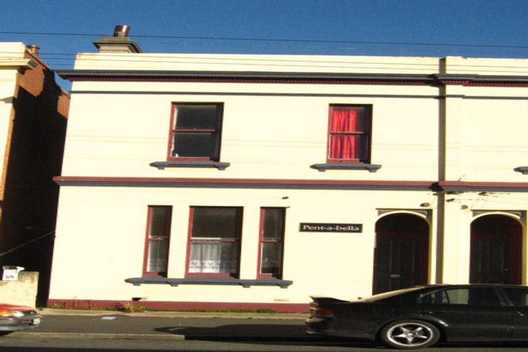 Photo of property in 132 Albany Street, North Dunedin, Dunedin, 9016