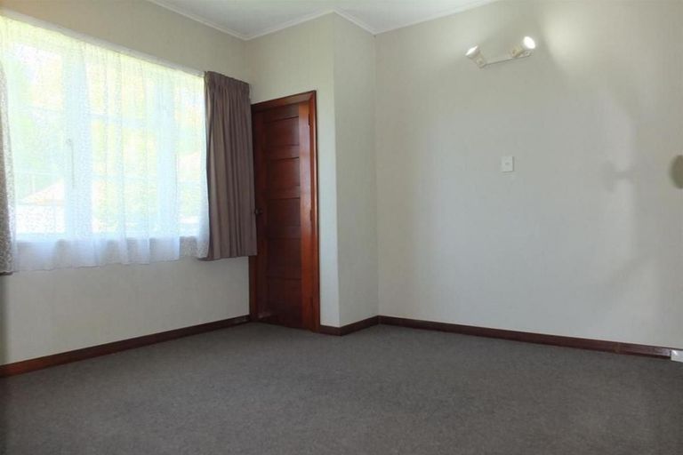 Photo of property in 21 Banks Avenue, Burwood, Christchurch, 8061
