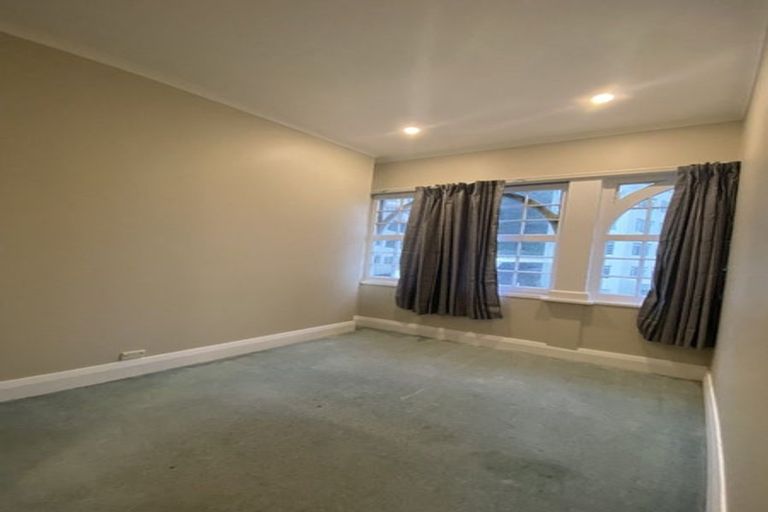 Photo of property in 5 Grass Street, Oriental Bay, Wellington, 6011