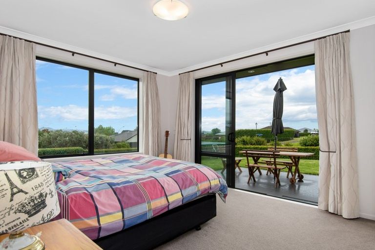 Photo of property in 7 Haden Place, Omokoroa, 3114