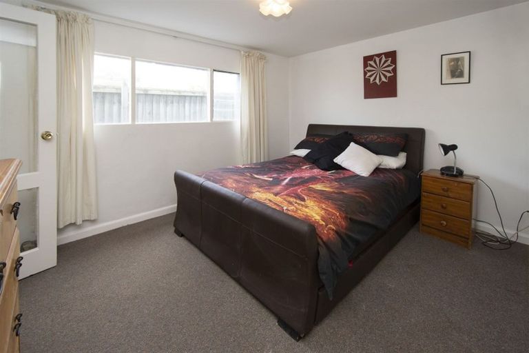 Photo of property in 483 Marine Parade, South New Brighton, Christchurch, 8062