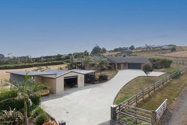 Photo of property in 7 Fausett Road, Ararimu, Drury, 2579