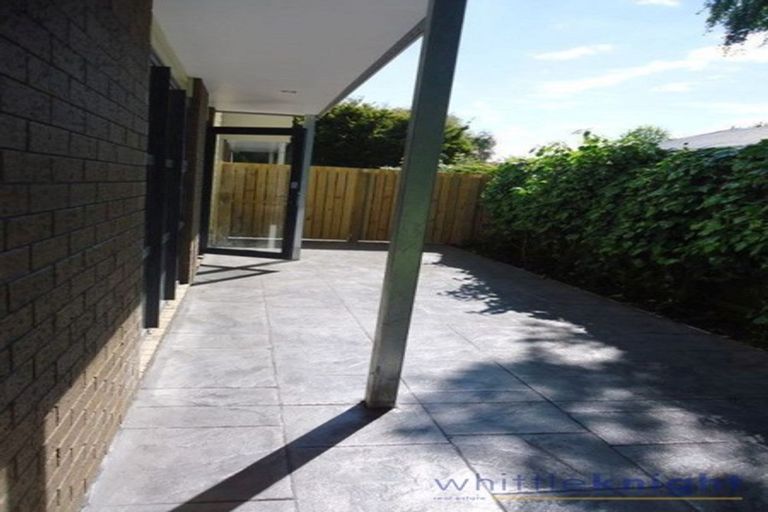 Photo of property in 300 Riccarton Road, Upper Riccarton, Christchurch, 8041