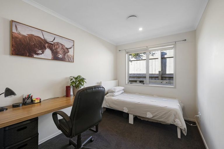 Photo of property in 22 Cyrus Street, Whalers Gate, New Plymouth, 4310