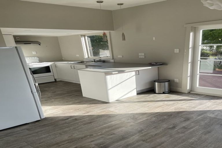 Photo of property in 105 Condell Avenue, Papanui, Christchurch, 8053