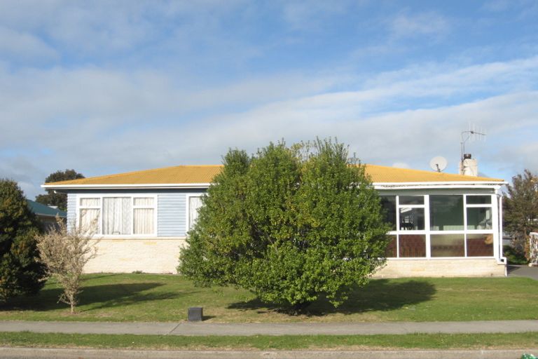 Photo of property in 2 Nobel Road, Maraenui, Napier, 4110