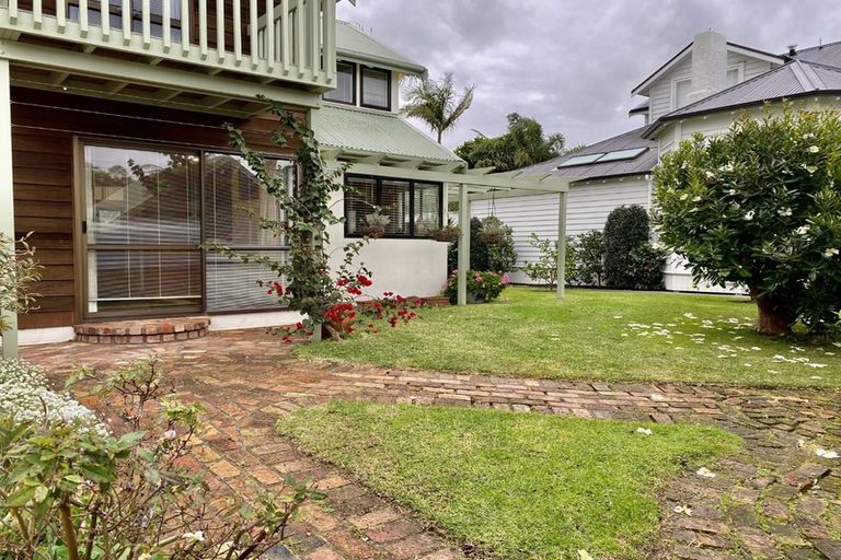 Photo of property in 3 Rata Road, Devonport, Auckland, 0624