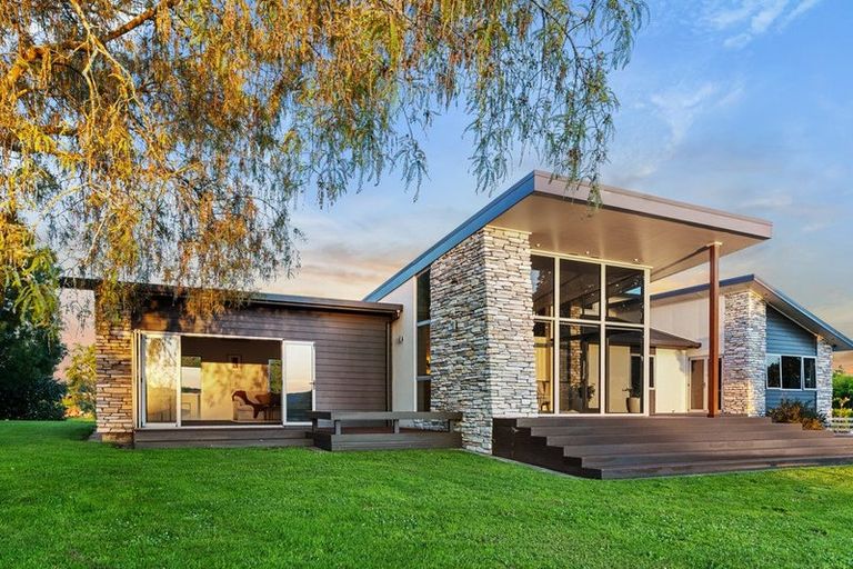 Photo of property in 21 Berkers Road, Ngahinapouri, Hamilton, 3290