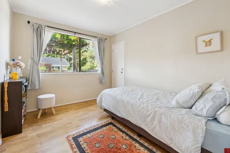 Photo of property in 10 Purata Place, Mangere Bridge, Auckland, 2022