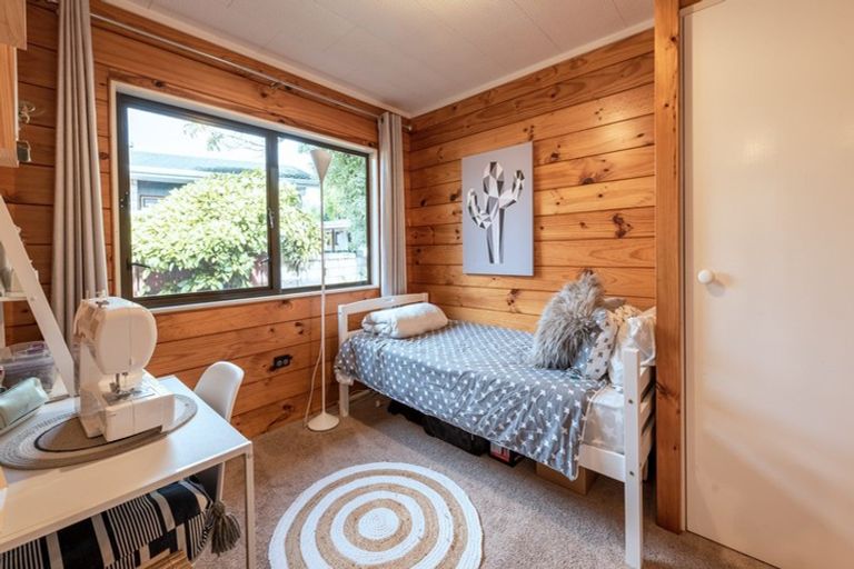 Photo of property in 36 Hua Street, Bell Block, New Plymouth, 4312