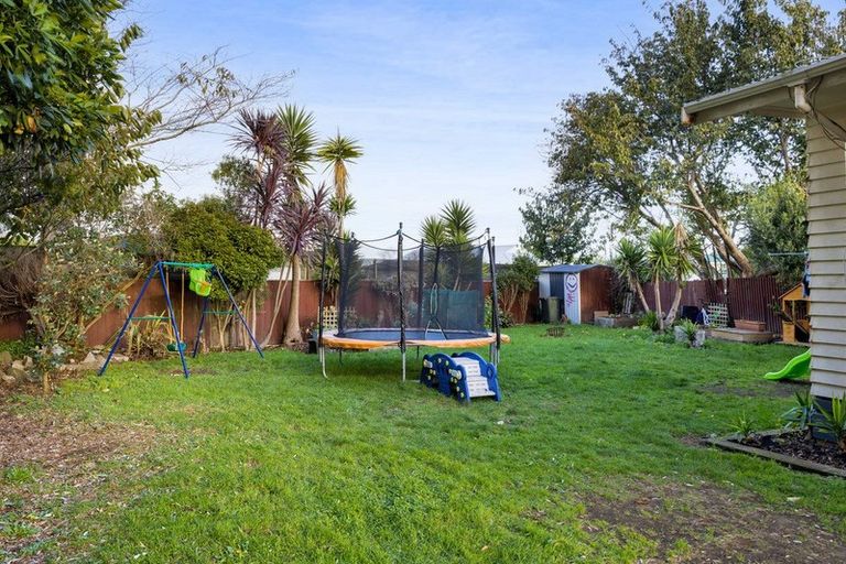 Photo of property in 11 Fairfield Road, Hawera, 4610