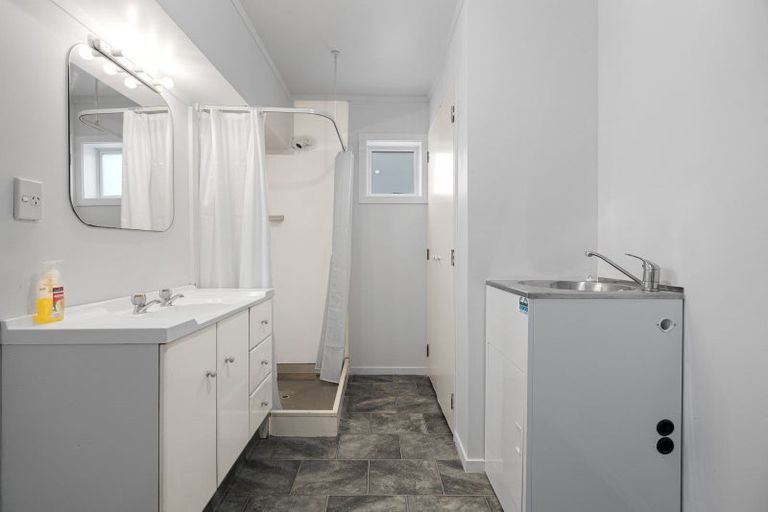 Photo of property in 8 Meander Drive, Welcome Bay, Tauranga, 3112