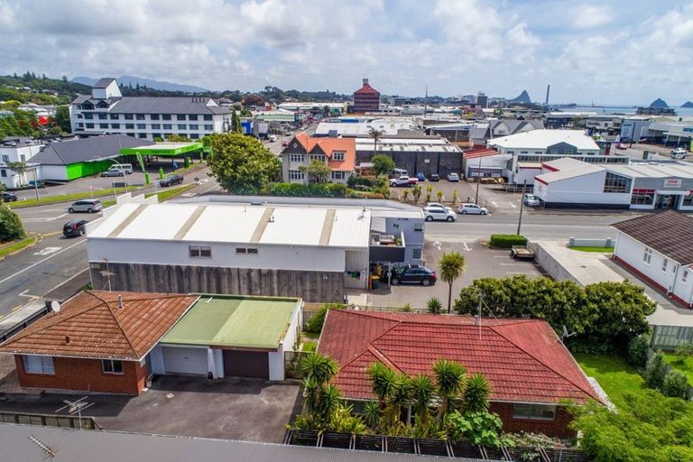 Photo of property in 37 Hobson Street, New Plymouth, 4312