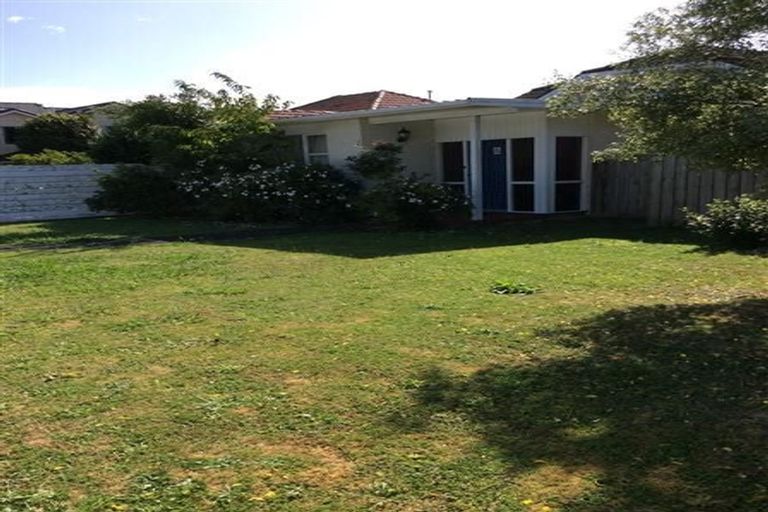 Photo of property in 13 Mahoe Street, Eastbourne, Lower Hutt, 5013