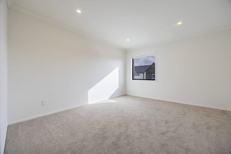Photo of property in 13 Murray Grey Lane, Karaka, 2580