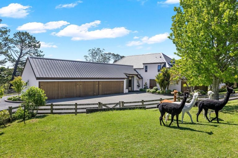 Photo of property in 66 Mahoenui Valley Road, Coatesville, Albany, 0793