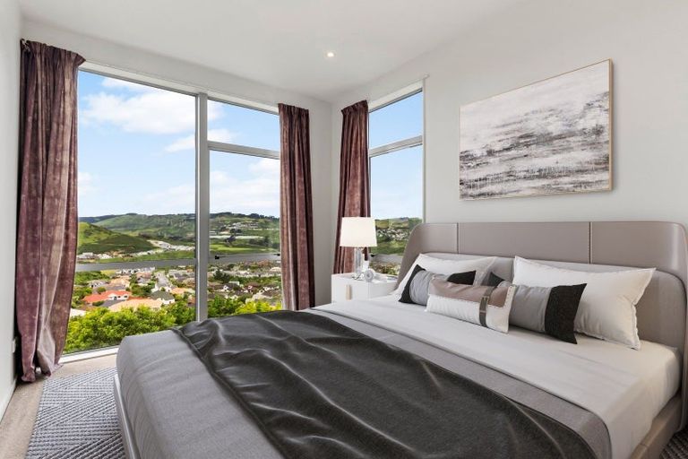 Photo of property in 65 Erlestoke Crescent, Churton Park, Wellington, 6037