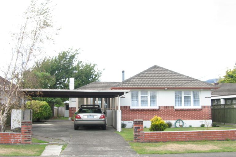 Photo of property in 26 Kashmir Avenue, Clouston Park, Upper Hutt, 5018
