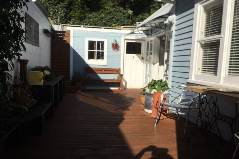 Photo of property in 229 Muritai Road, Eastbourne, Lower Hutt, 5013