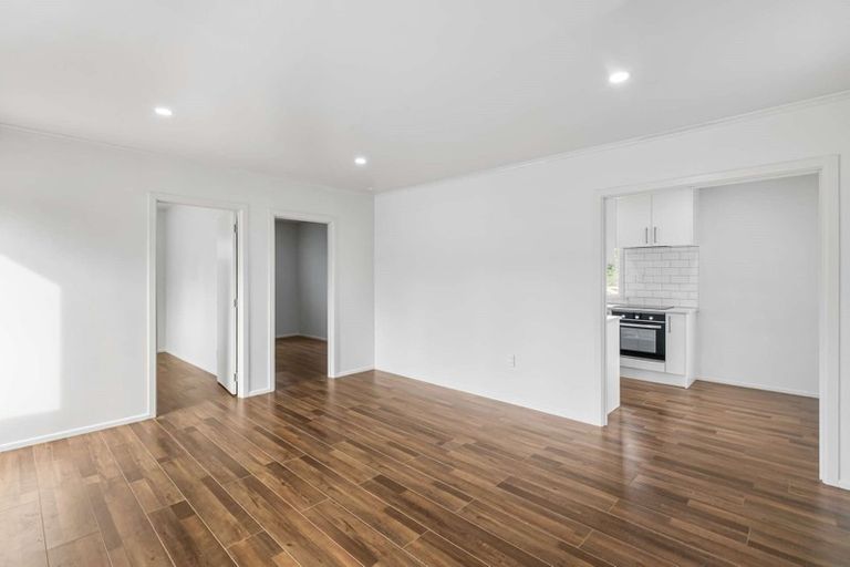Photo of property in 51 Weymouth Road, Manurewa, Auckland, 2102