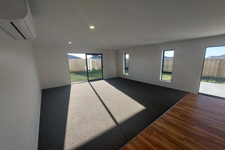 Photo of property in 70 Lenborough Drive, Rolleston, 7614