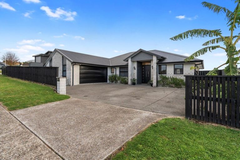 Photo of property in 5 Robley Road, Pyes Pa, Tauranga, 3112