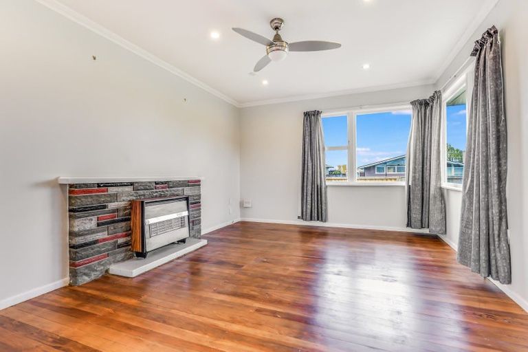 Photo of property in 32 Northolt Road, Fairview Downs, Hamilton, 3214