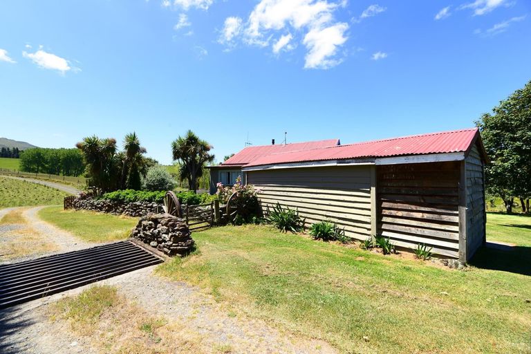 Photo of property in 617 Waihaorunga Back Road, Elephant Hill, Waimate, 7977