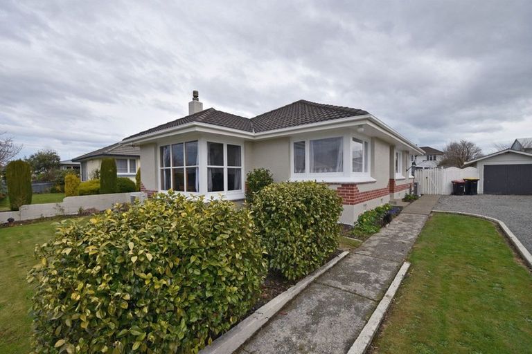 Photo of property in 16 Adamson Crescent, Glengarry, Invercargill, 9810